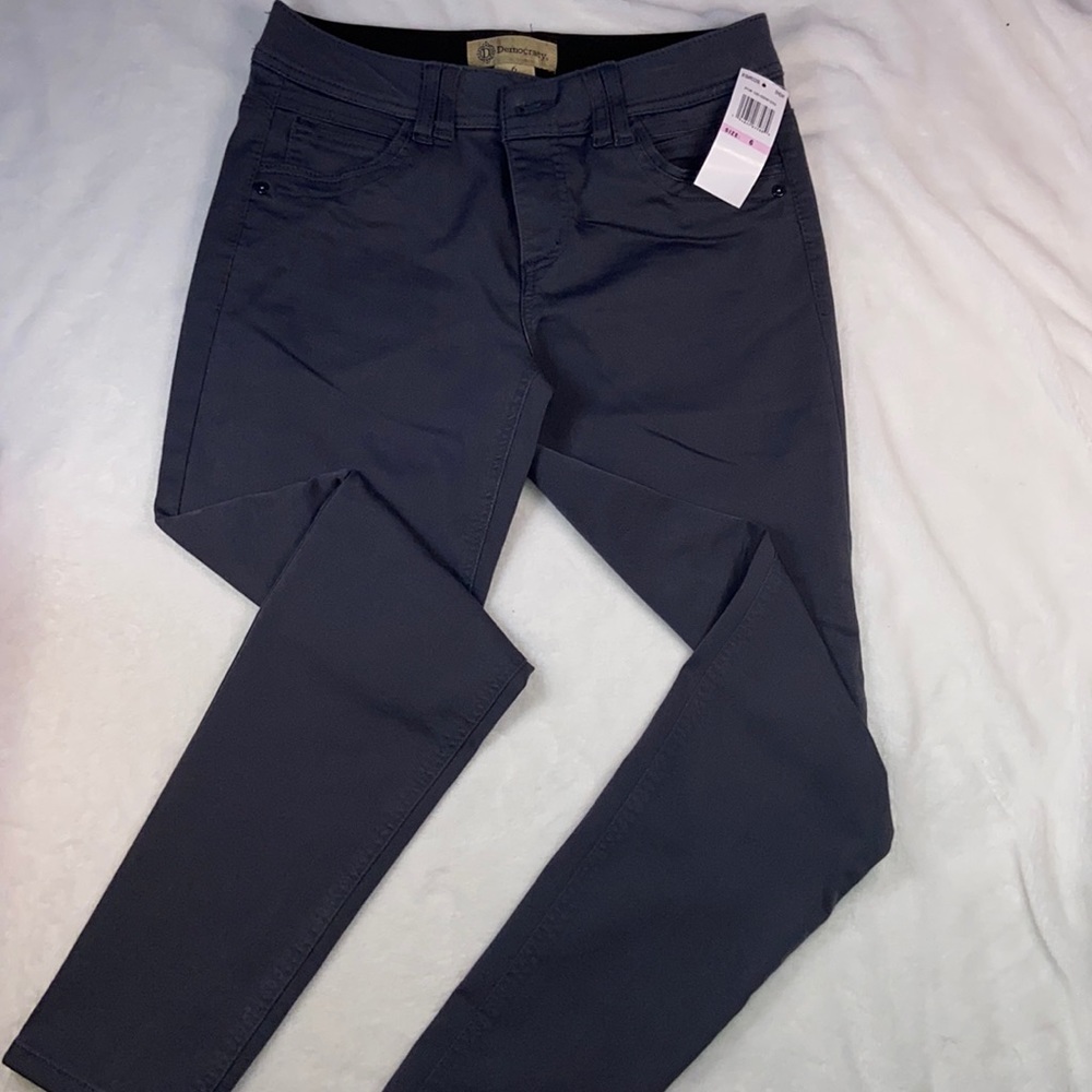 gray jeans with AB technology